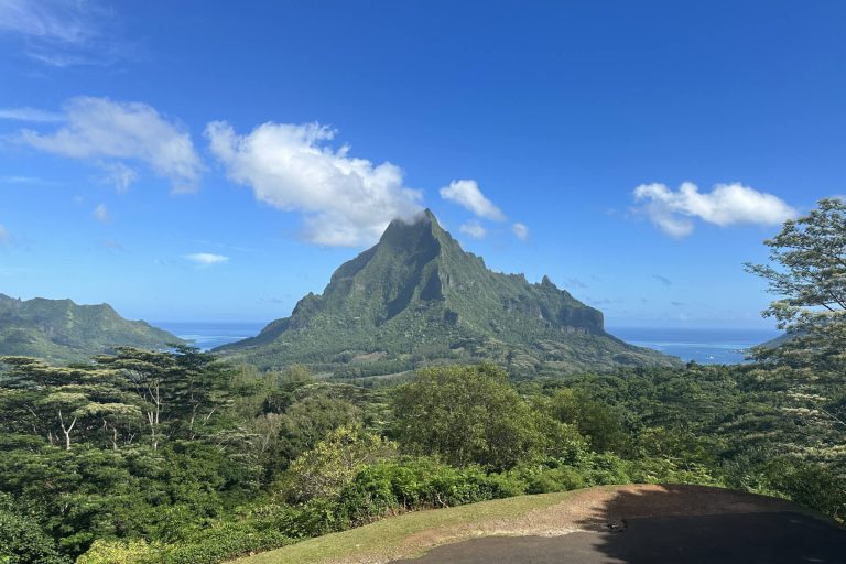 Moorea Travel Guide